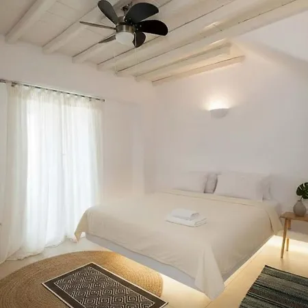 Scenic Agios Sostis Retreat With Sea Views *