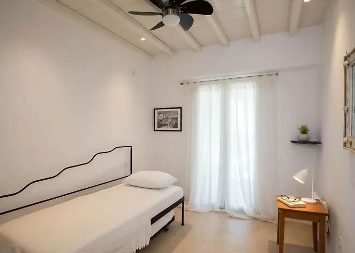 Scenic Agios Sostis Retreat With Sea Views *